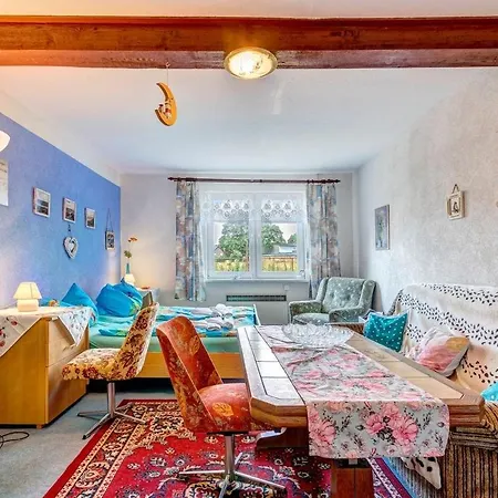 Wohnung 2 Lägenhet *